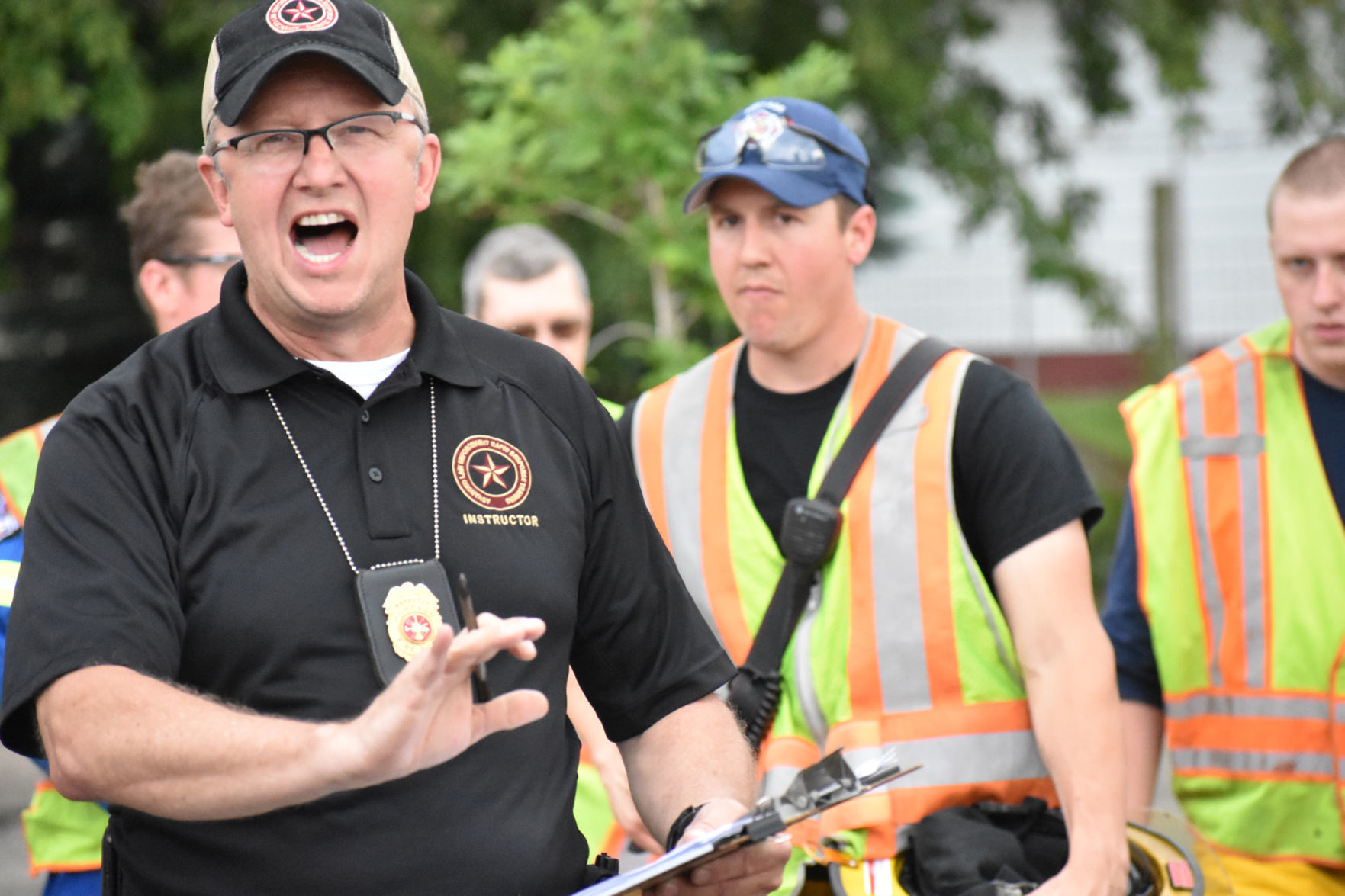 Craig Ratz rallies first responders